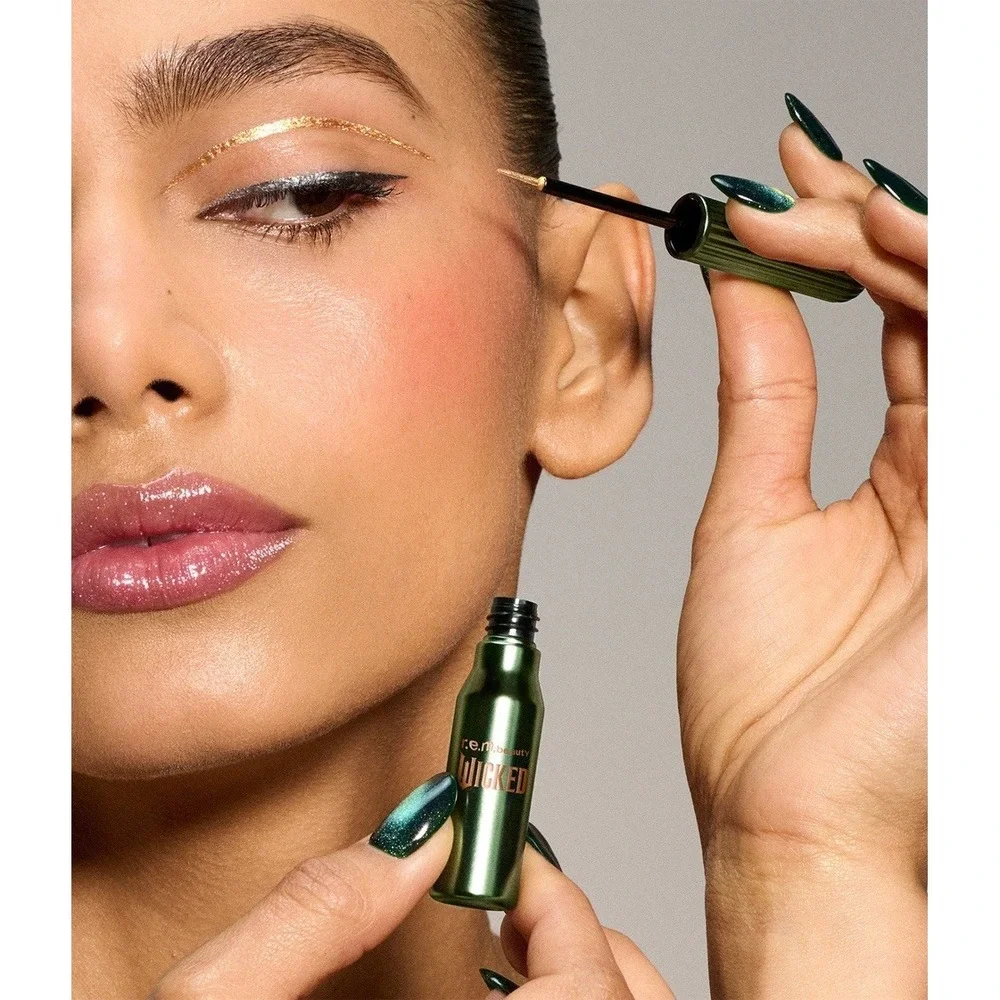 R.E.M. BEAUTY x Wicked: For Good Emerald City Metallic Eyeliner Set *NEW*